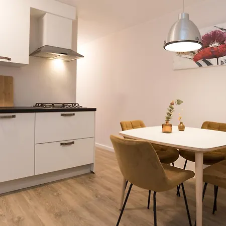Alkmaar City Apartments *